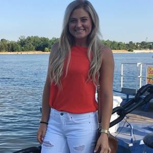 Meet your Posher, Casey